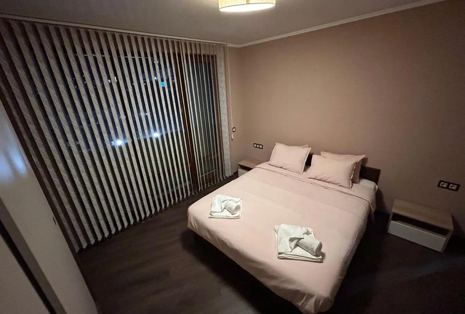 Gondola Apartments Bansko - Suvorov Vip Complex 0*,